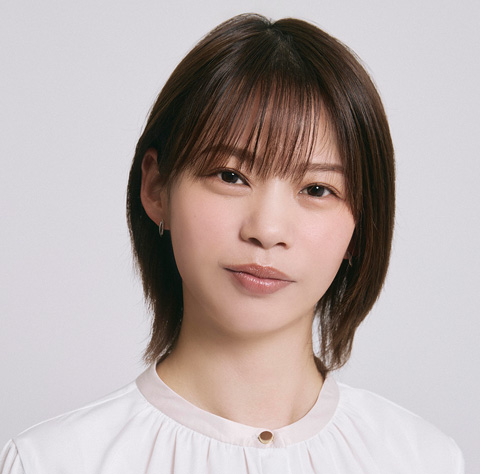 髙木 菜那 氏